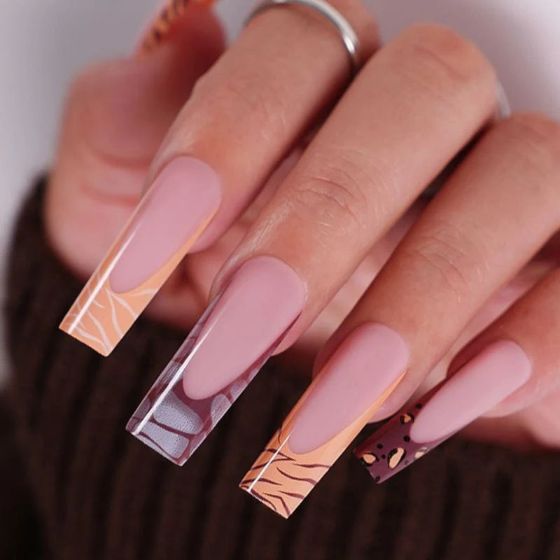 Nail Art Set Self-Adhesive Holiday Designs Long-Lasting