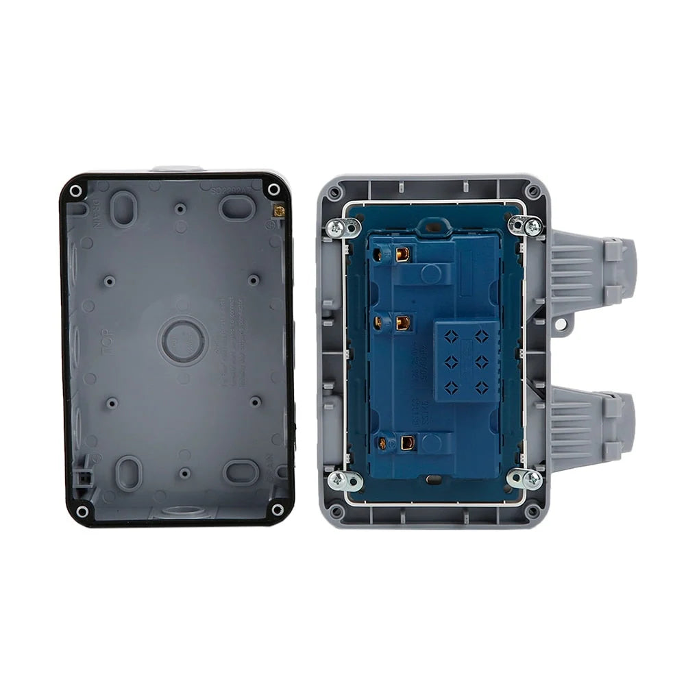 Outdoor Double Socket IP66 Weatherproof Lockable Cover