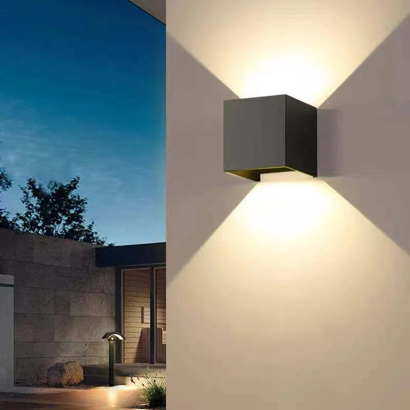 Outdoor LED Wall Light Adjustable IP65 Waterproof