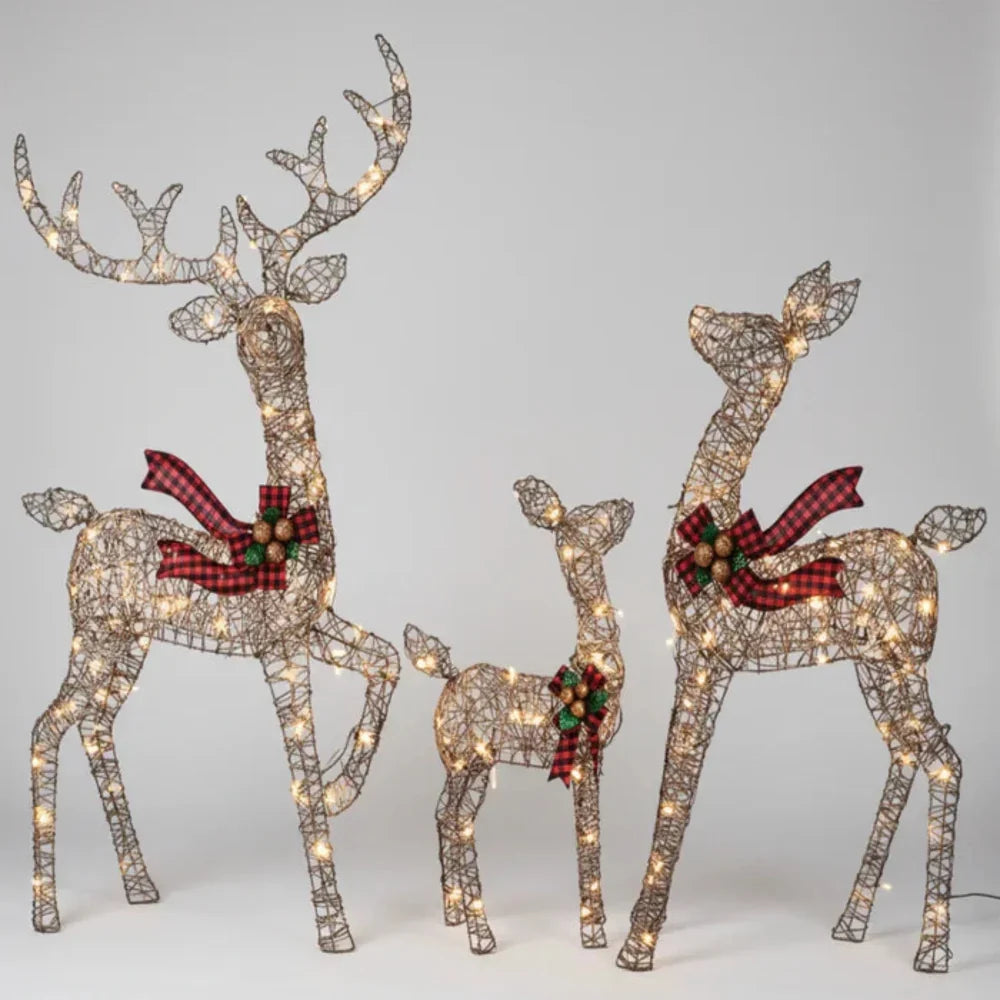 Outdoor Reindeer Decoration 3D Powder-Coated Steel Weatherproof LEDs