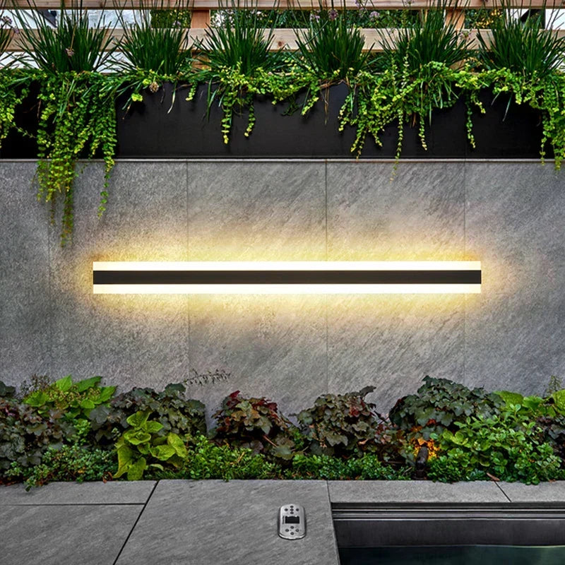Outdoor Wall Lamp LED IP65 Weatherproof Iron & Acrylic