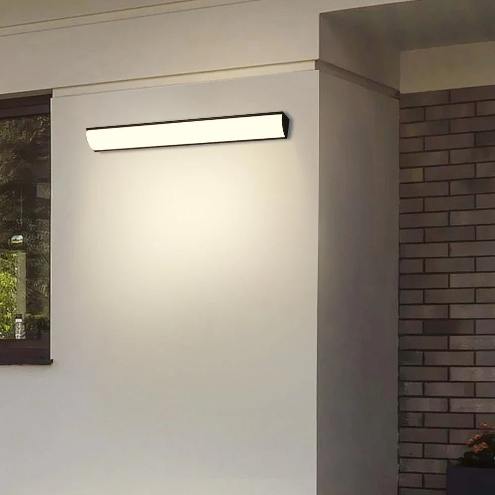 Outdoor Wall Light Slim LED IP65 Weather-Resistant