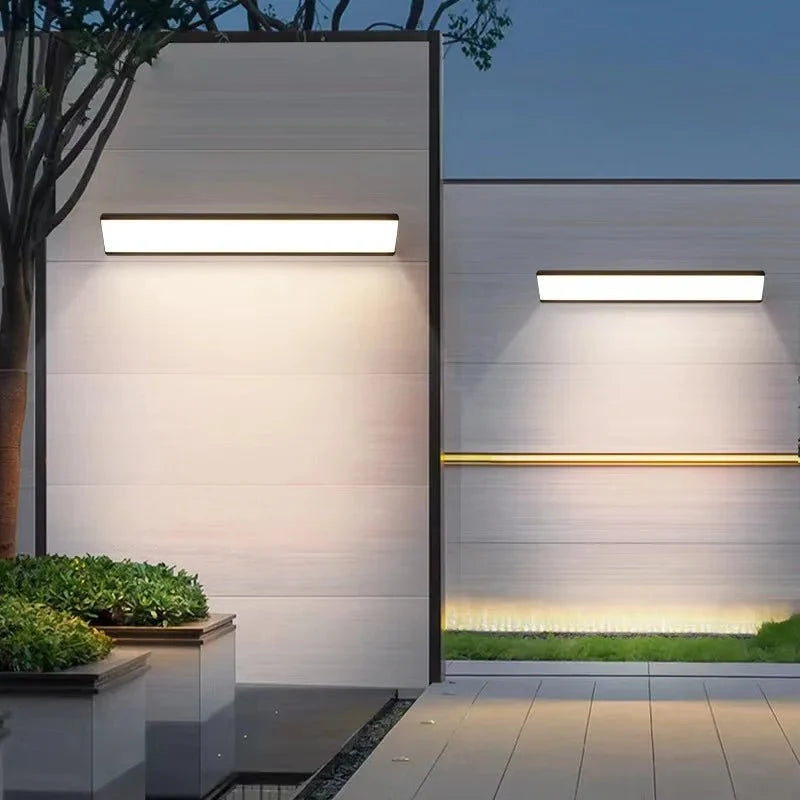 Outdoor Wall Light Weather-Resistant Aluminum LED
