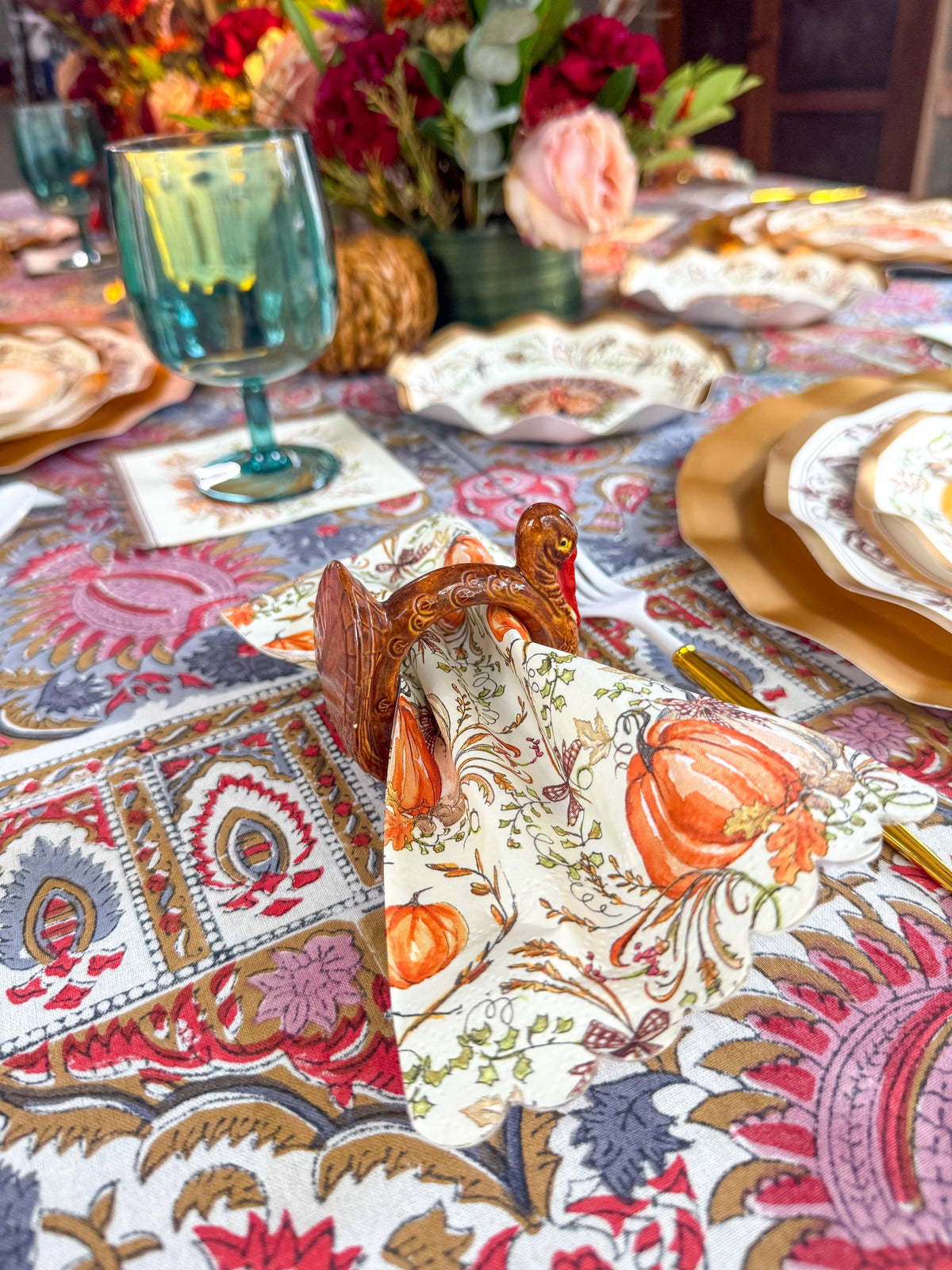 Paper Plates Heavy-Duty Harvest Design Gold Accents