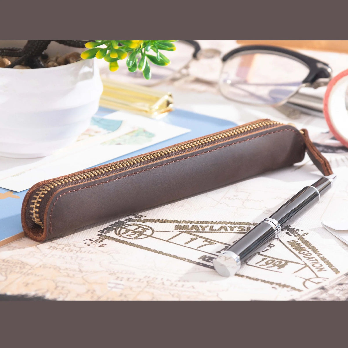 Pencil Case Genuine Leather Zipper Closure Compact Design