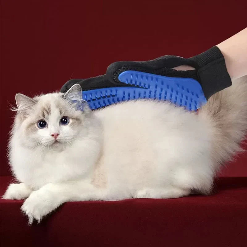 Pet Deshedding Glove Silicone Tips Bath Mitt for Dogs & Cats