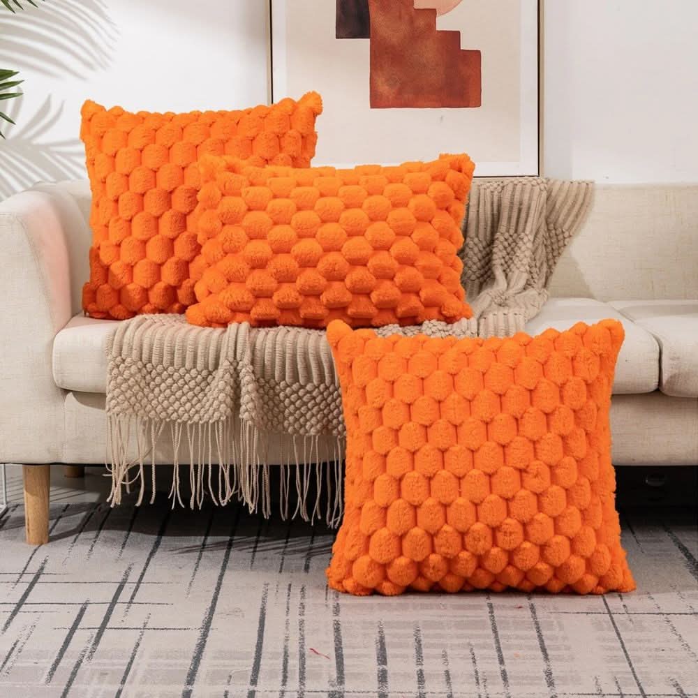 Pillowcase 3D Plush Grid Machine Washable With Concealed Zipper