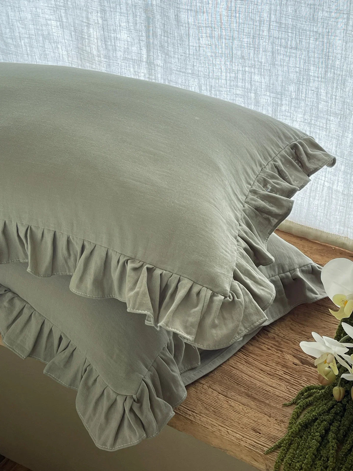 Pillowcase Set Pre-Washed Linen & Ruffled Edge