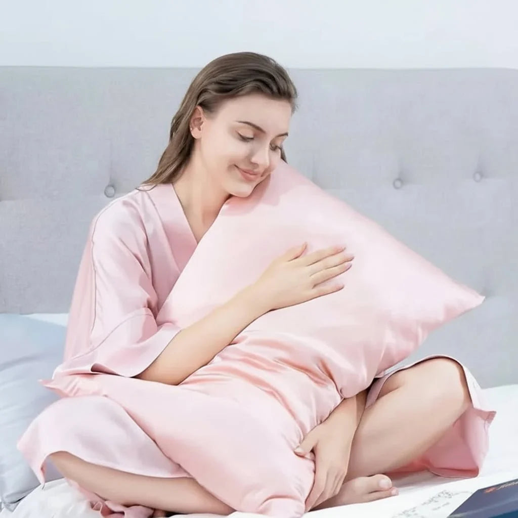 Pillowcase Silk-Like Polyester Breathable Concealed Zipper