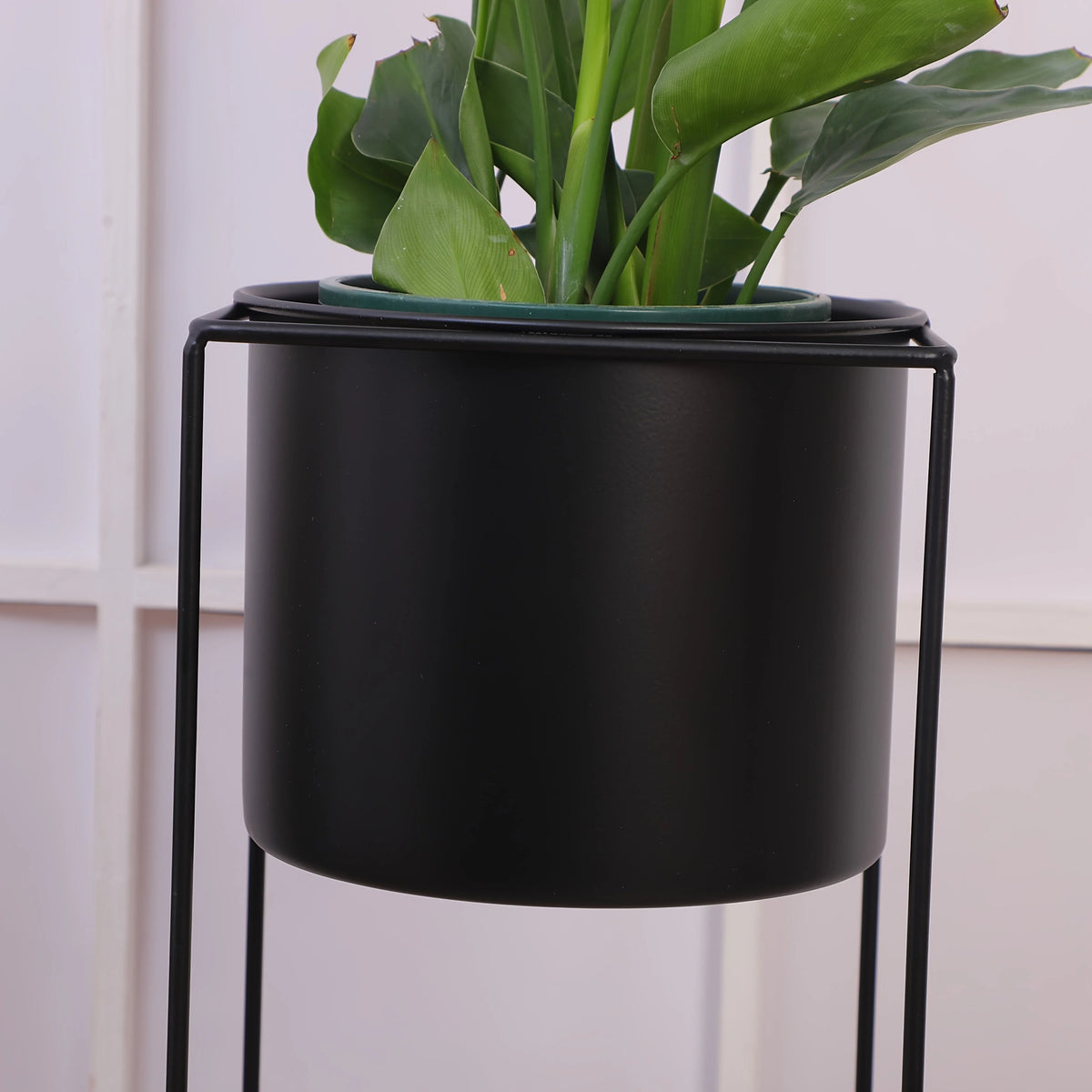 Plant Stand Powder-Coated Steel Open Frame & Non-Marking Feet