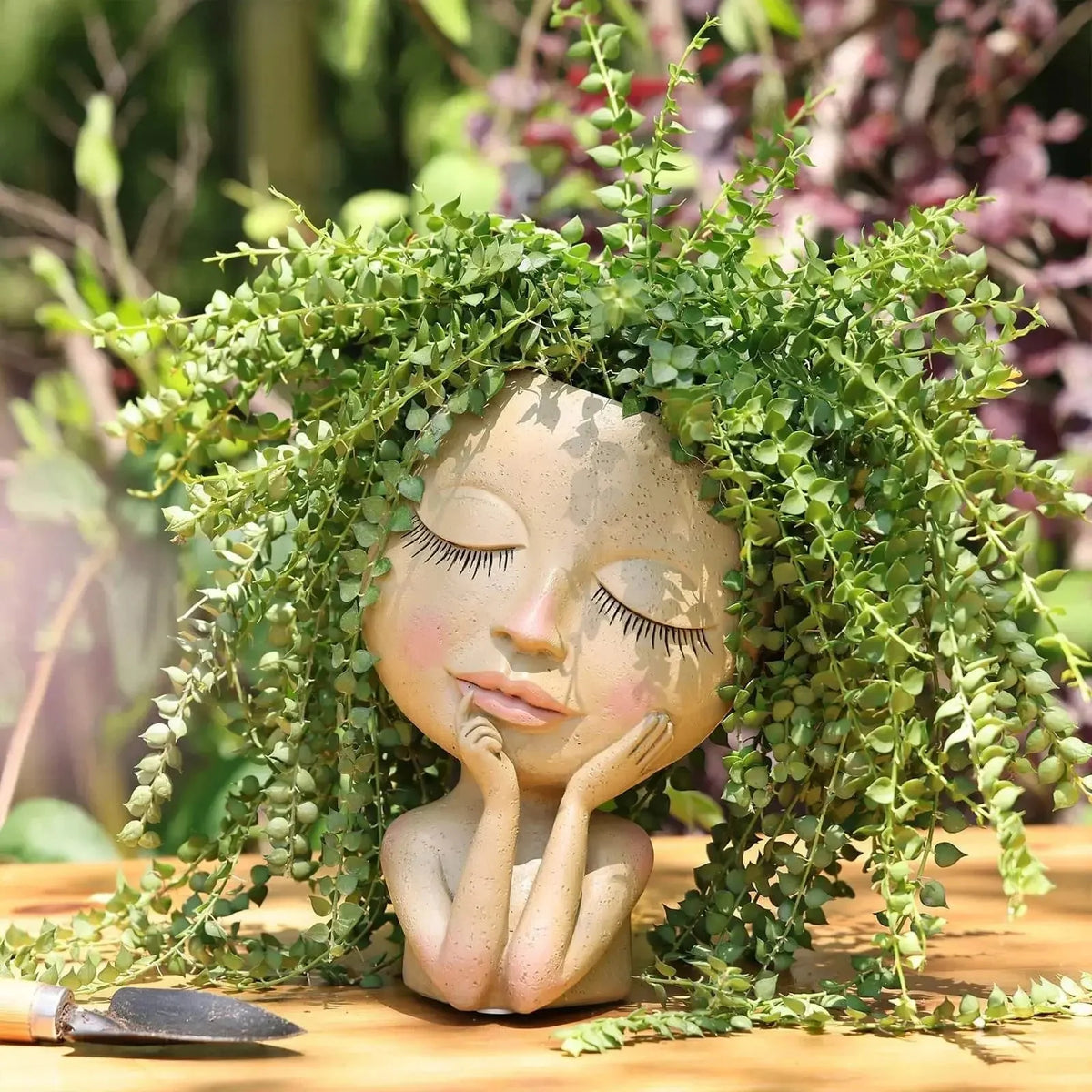 Planter Ceramic Sculpted Face Compact
