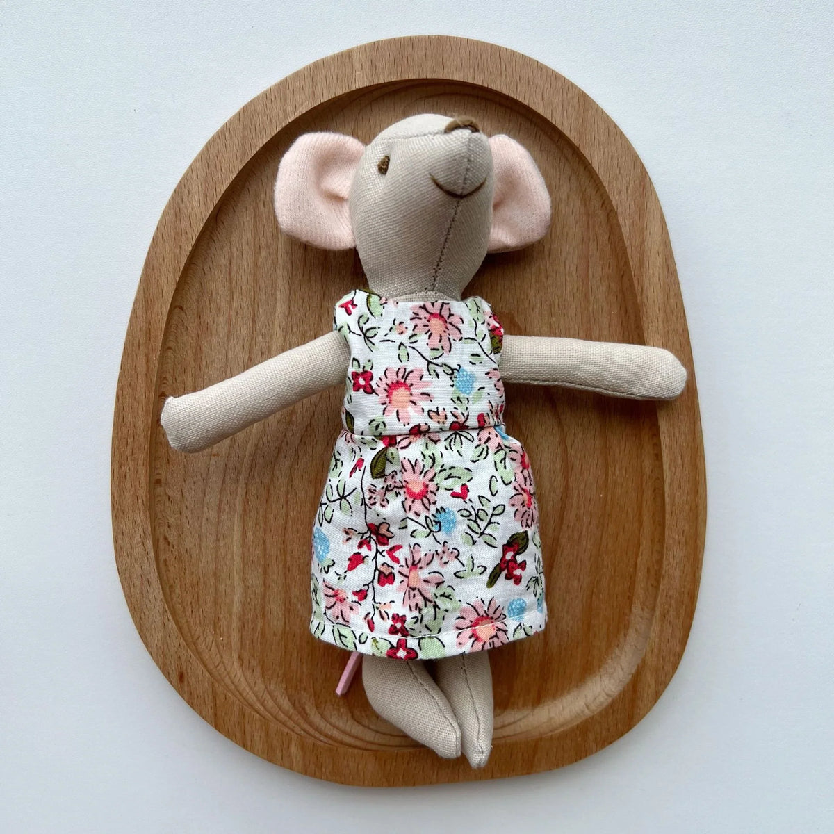 Plush Animal Doll Handcrafted Cotton-Linen Crocheted Outfit