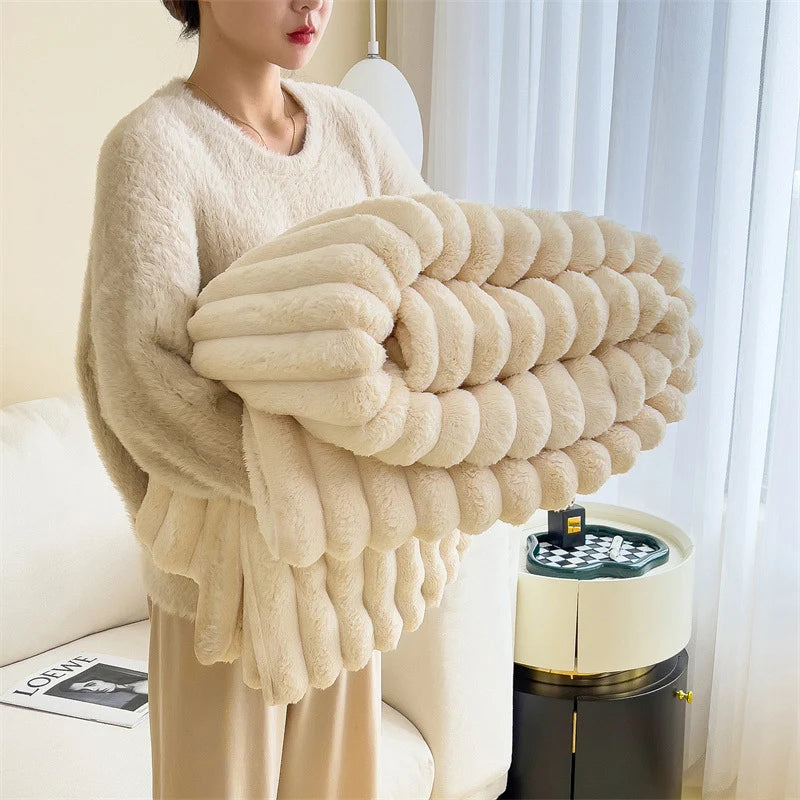 Plush Blanket Soft Warmth Machine Washable