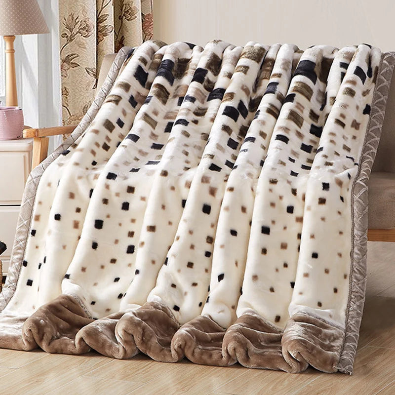 Polyester Blanket – Antistatic Warmth Without the Heavy Feel