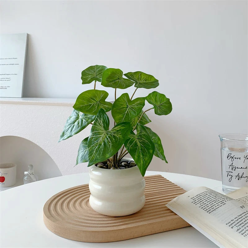 Potted Artificial Plant Realistic Leaf Design No Maintenance