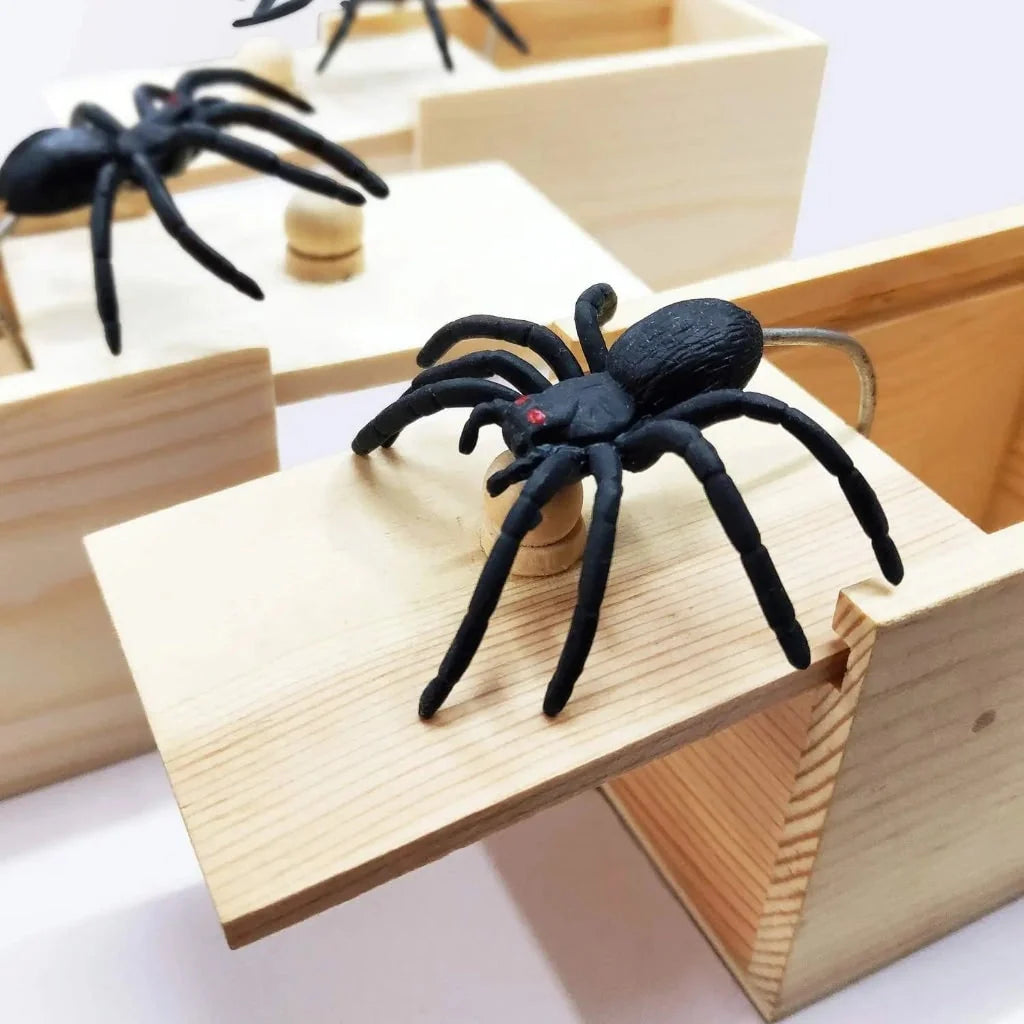 Prank Spider Box Spring-Loaded Reusable No Batteries