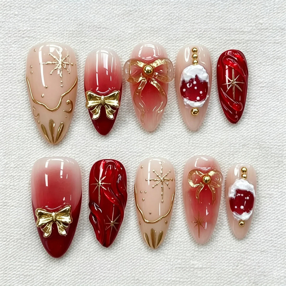 Press-On Nail Set Holiday Designs & Easy Application