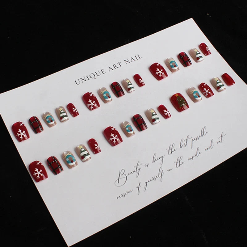 Press-On Nail Set Holiday Designs Self-Adhesive & Multiple Sizes