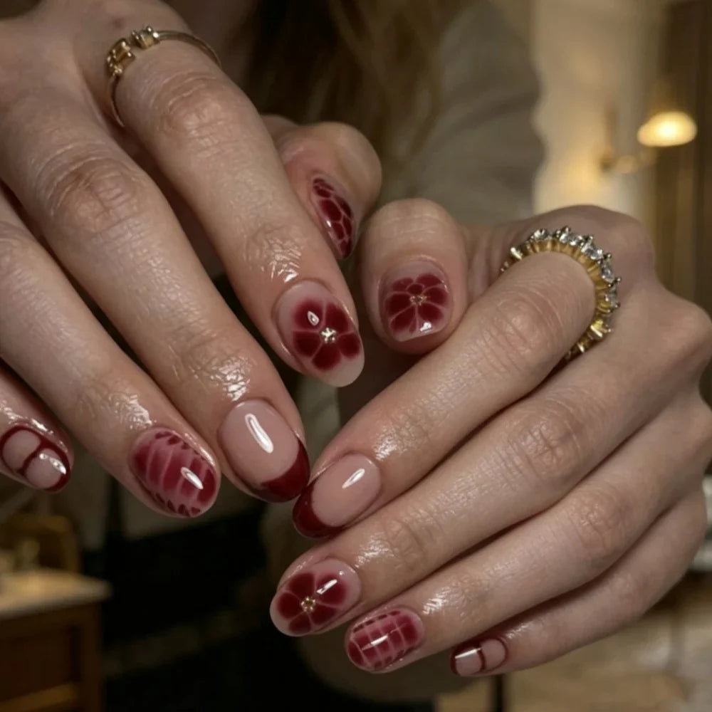 Press-On Nails Festive Designs Gel Polish & Buffing Strips