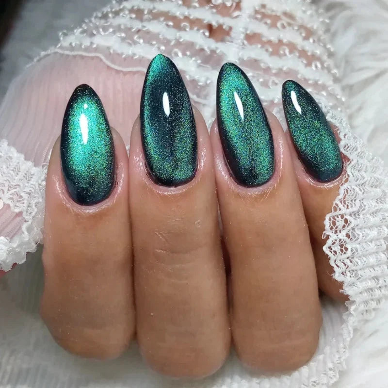 Press-On Nails Festive Designs Gel Polish & Buffing Strips