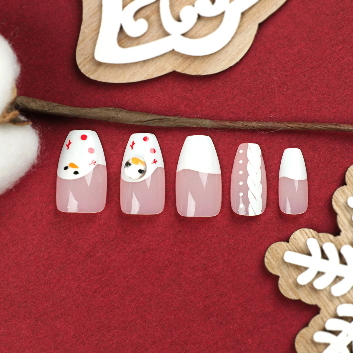 Press-On Nails Festive Winter Self-Adhesive