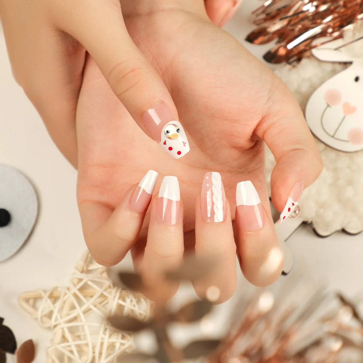 Press-On Nails Festive Winter Self-Adhesive
