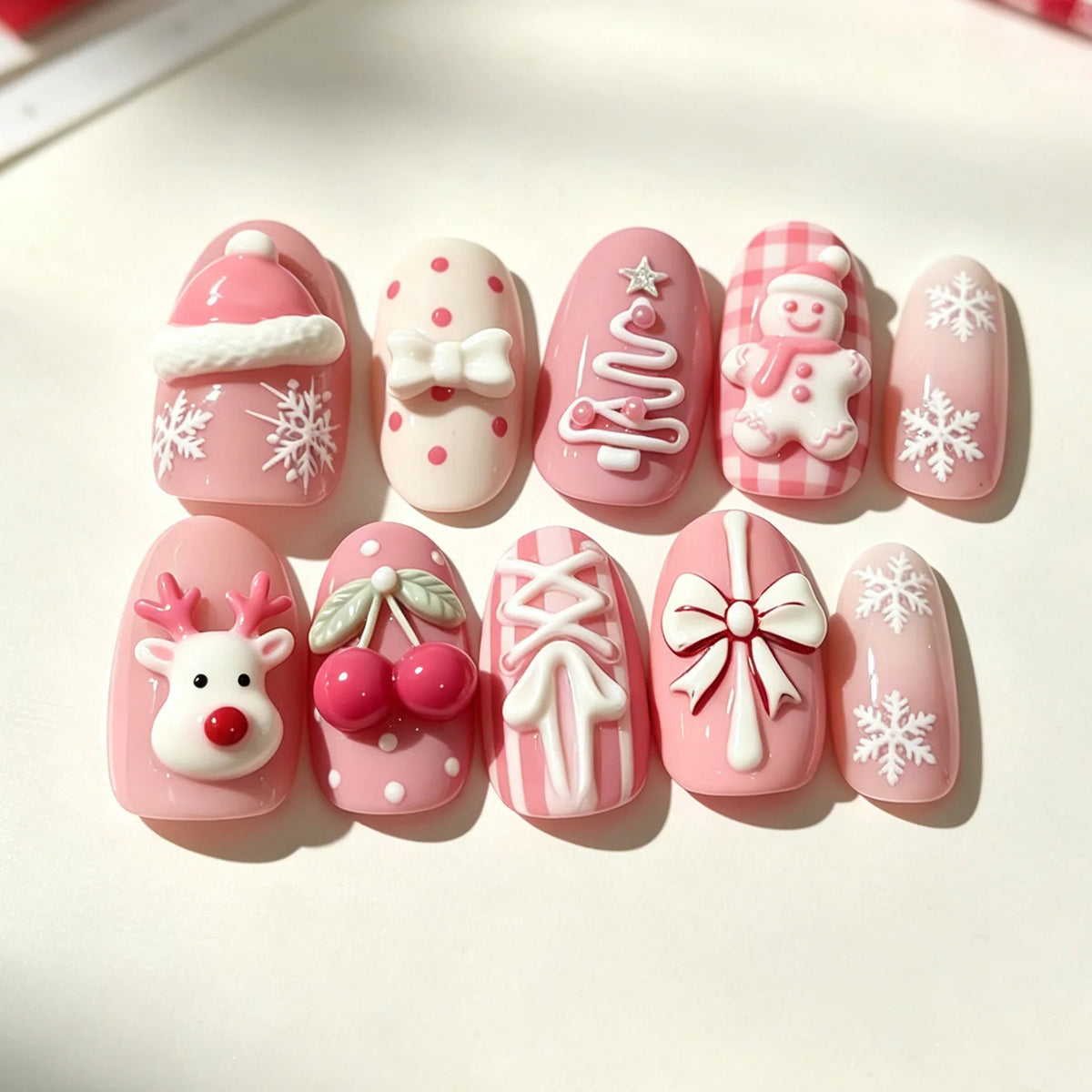 Press-On Nails Pre-Glued Reusable Festive Snowflake & Gingerbread