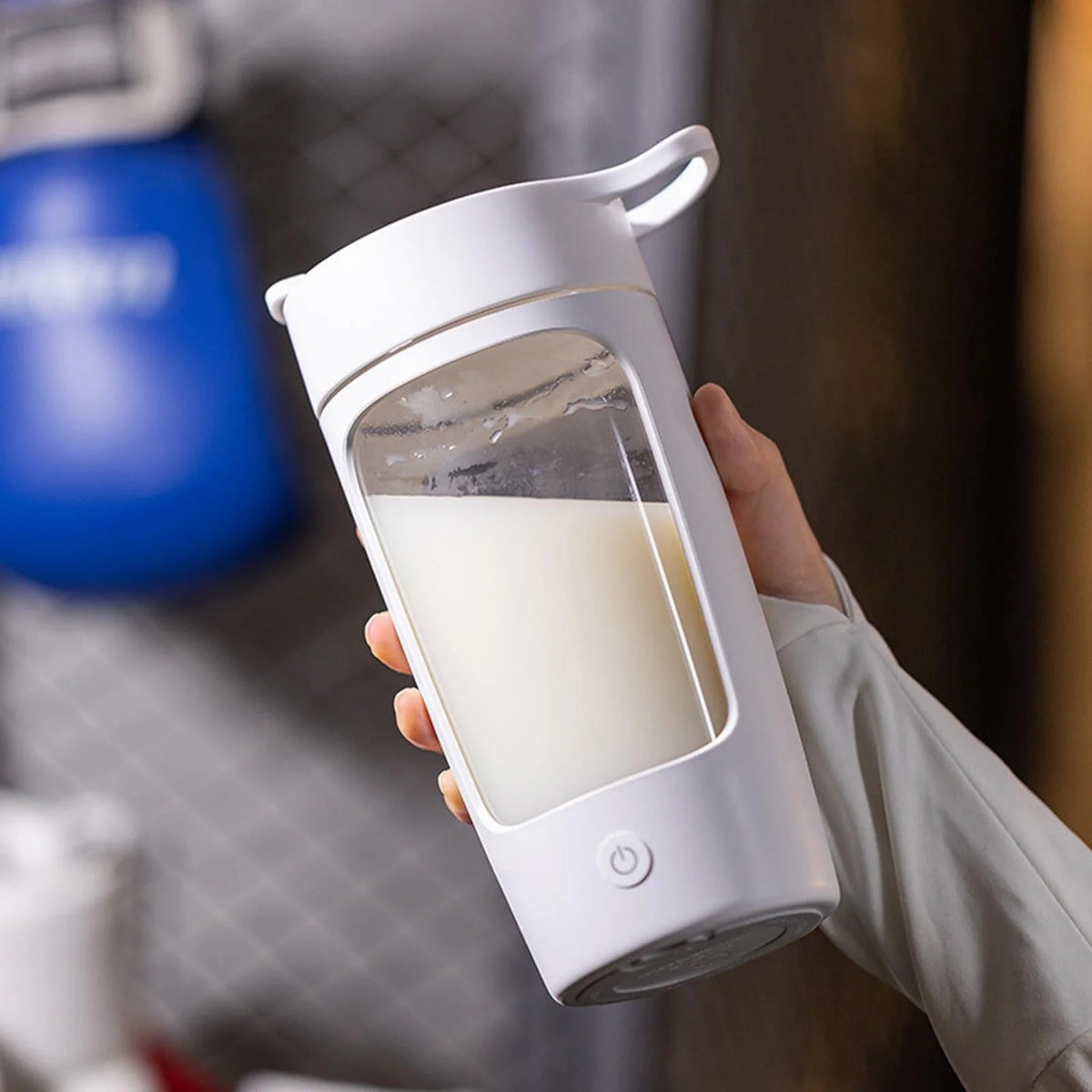 Protein Shaker Bottle Electric BPA-Free 22 Oz Self-Cleaning