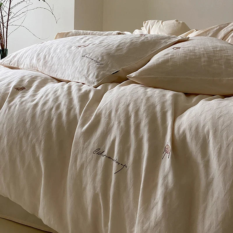 Quilted Bedding Set Organic Cotton Hand-Embroidered 4 Piece