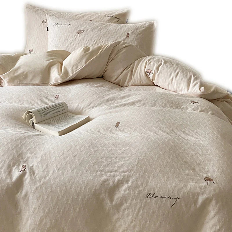 Quilted Bedding Set Organic Cotton Hand-Embroidered 4 Piece