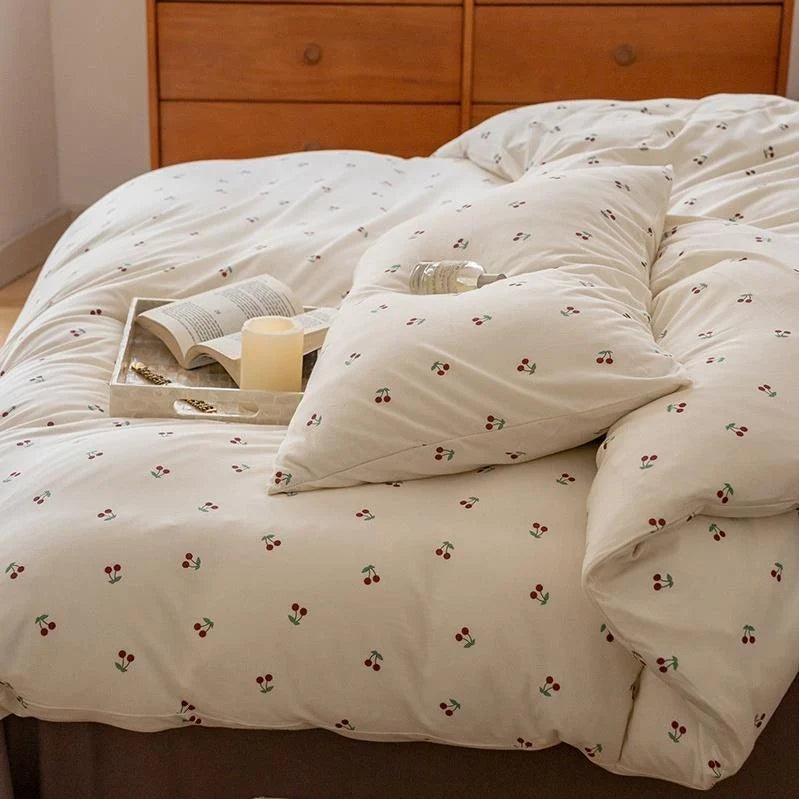 Quilted Bedding Set Vintage Floral Breathable Cotton & Even Warmth