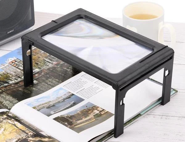 Reading Magnifier 3x Magnification Wide Lens & LED Light