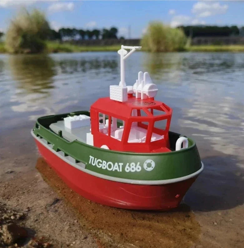 Remote Control Tugboat Dual Motors & 164 Ft Range