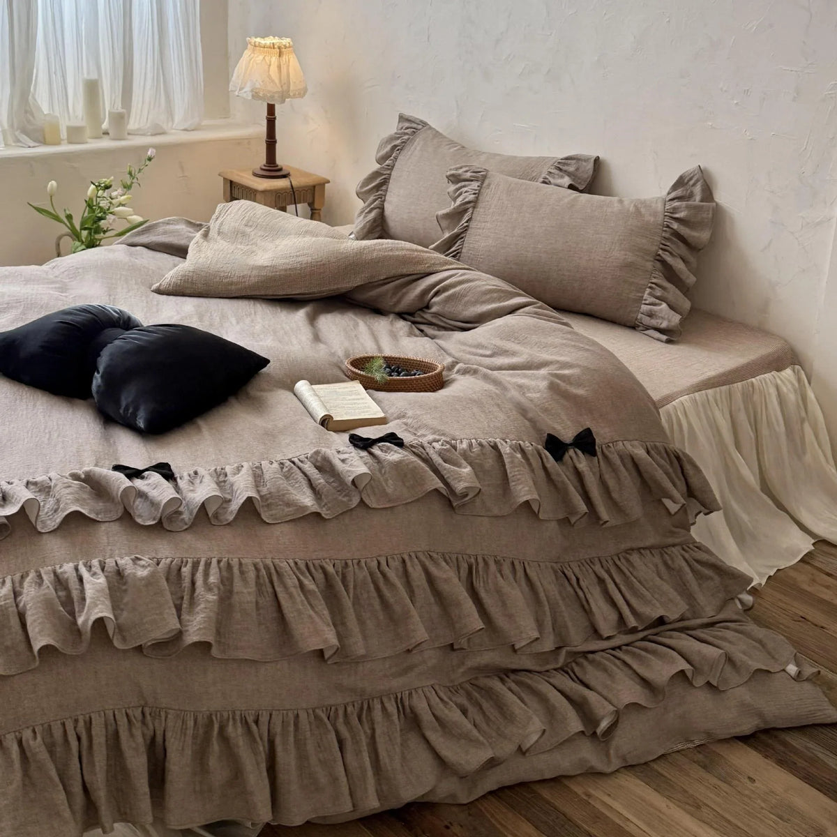 Ruffled Bedding Set Linen-Look Cotton Reversible Zipper Closure