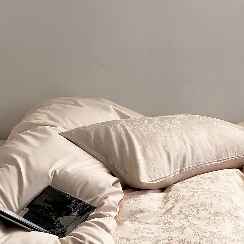 Satin Bedding Set Embossed Monstera Wrinkle-Resistant & Breathable