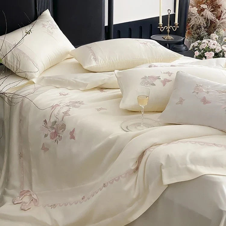 Satin Bedding Set Embroidered Breathable 4 Piece
