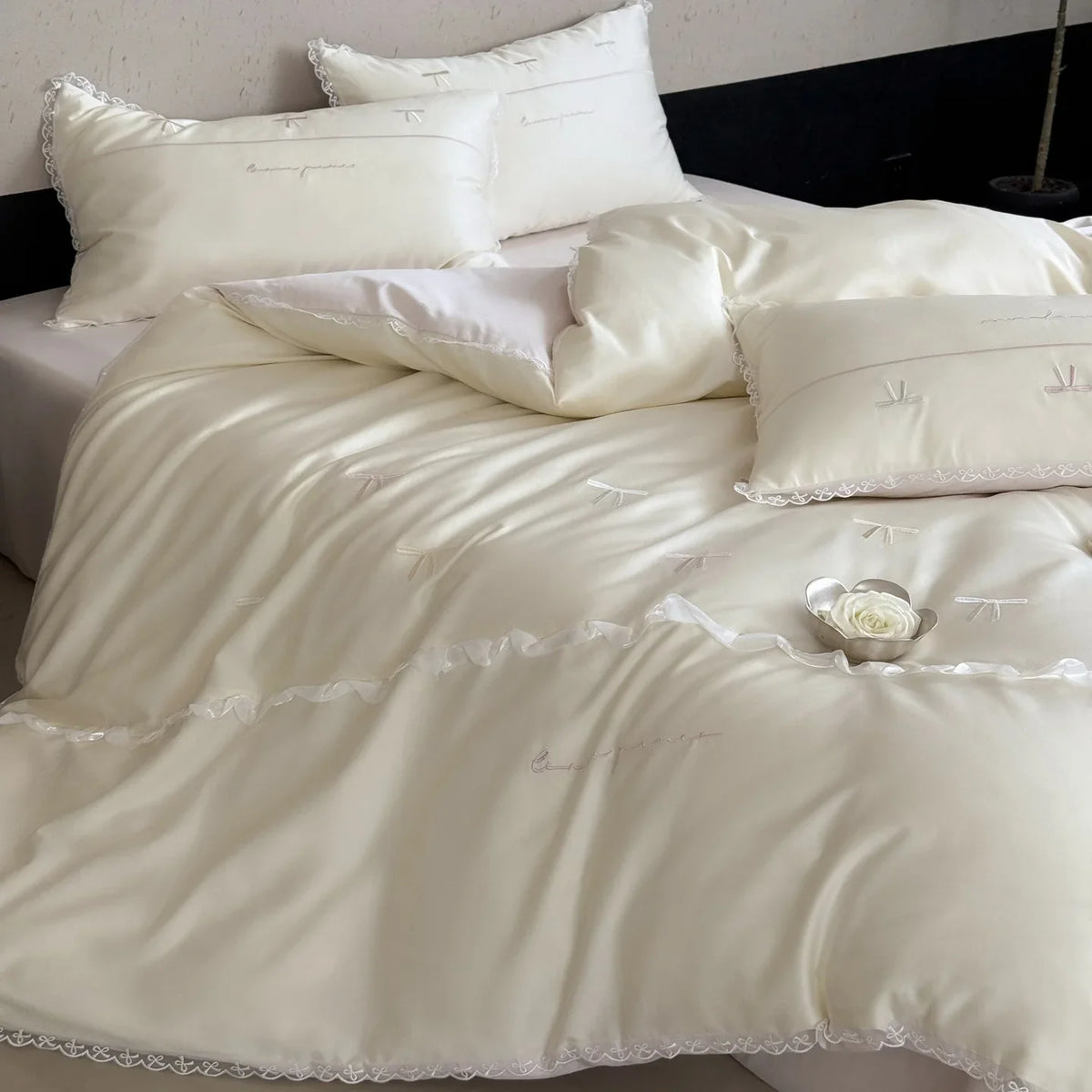 Satin Bedding Set Temperature-Regulating Embroidered Bows & Lace Trim