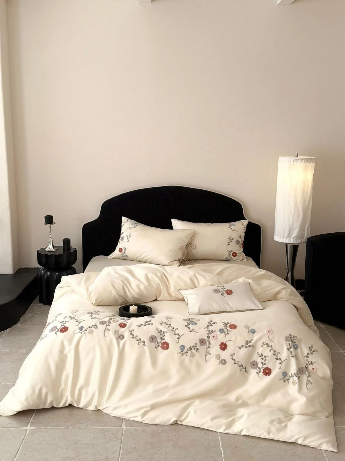 Satin Bedding Set Temperature Regulating Floral Embroidery