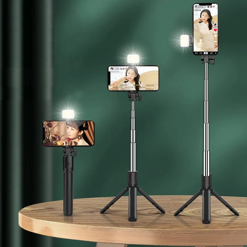Selfie Stick Extendable Bluetooth Remote & Detachable Fill Light