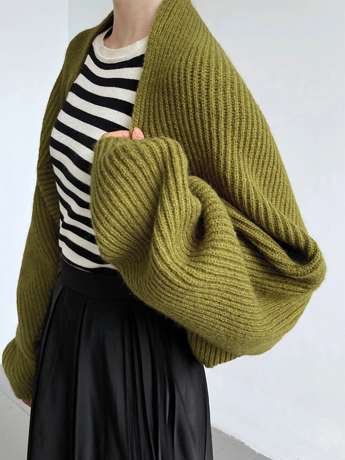 Shrug Cardigan Viscose Blend Shift Fit
