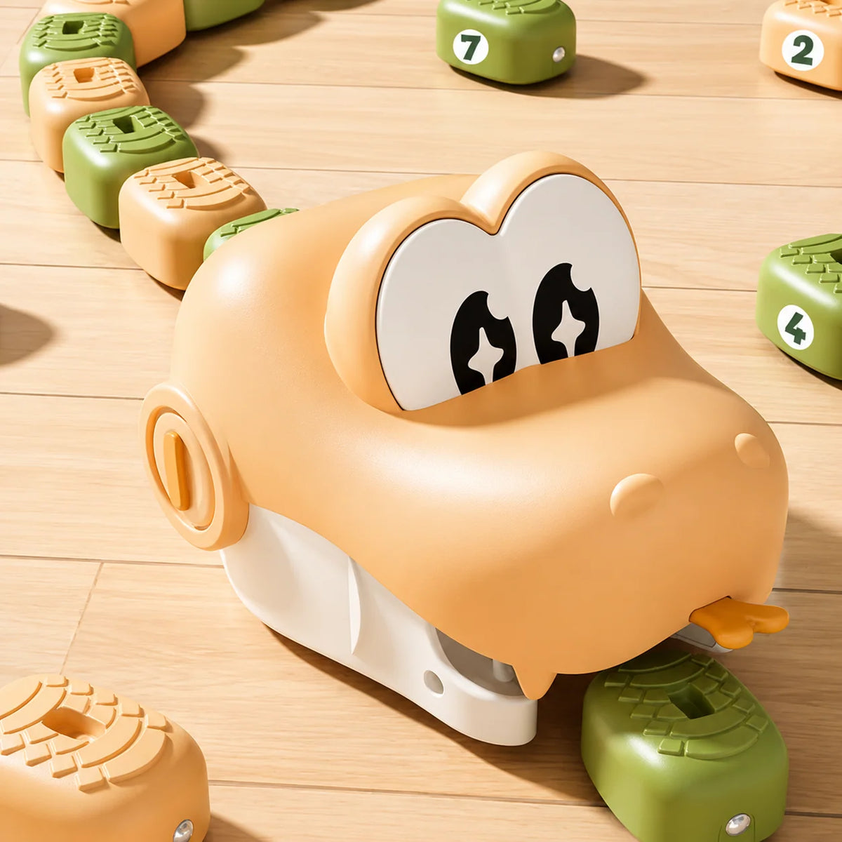 Snake Toy Remote-Controlled USB Rechargeable With 8 Food Pieces
