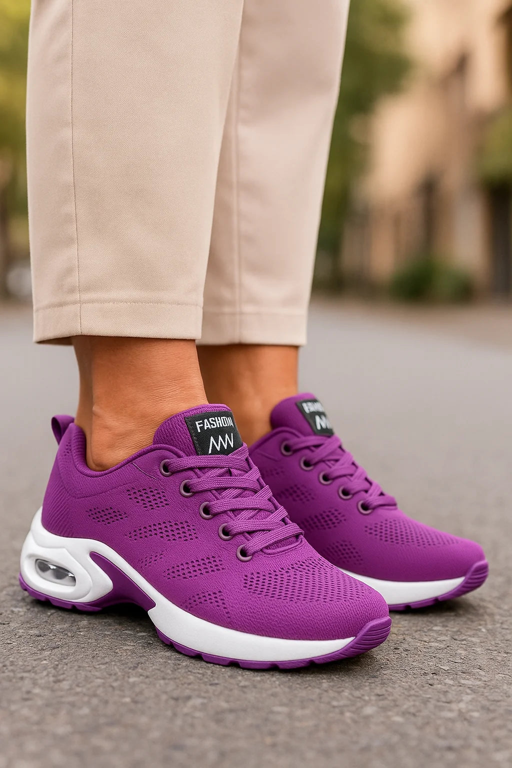 Sneakers Breathable Knit Mesh Cushioned Slip-On