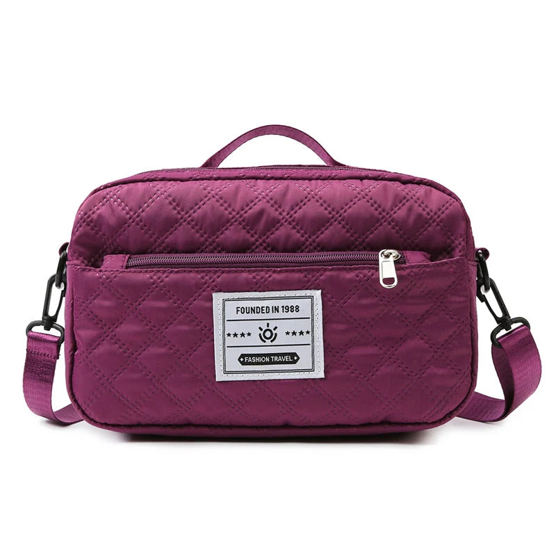 Sports Travel Bag Waterproof Spacious Quilted Detachable Strap