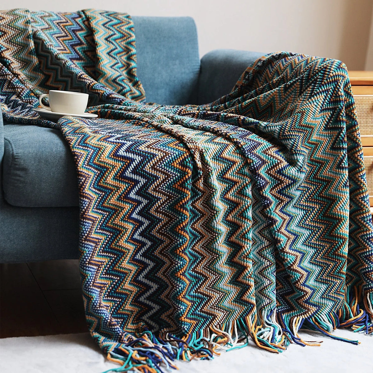 Throw Blanket Hand-Knitted Chevron Pattern Fringed Edges