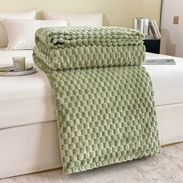 Throw Blanket Plush Velvet Plaid Warm & Cozy