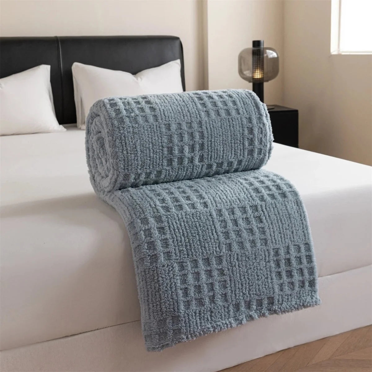 Velvet Blanket Thick Warm Waffle Jacquard Pattern