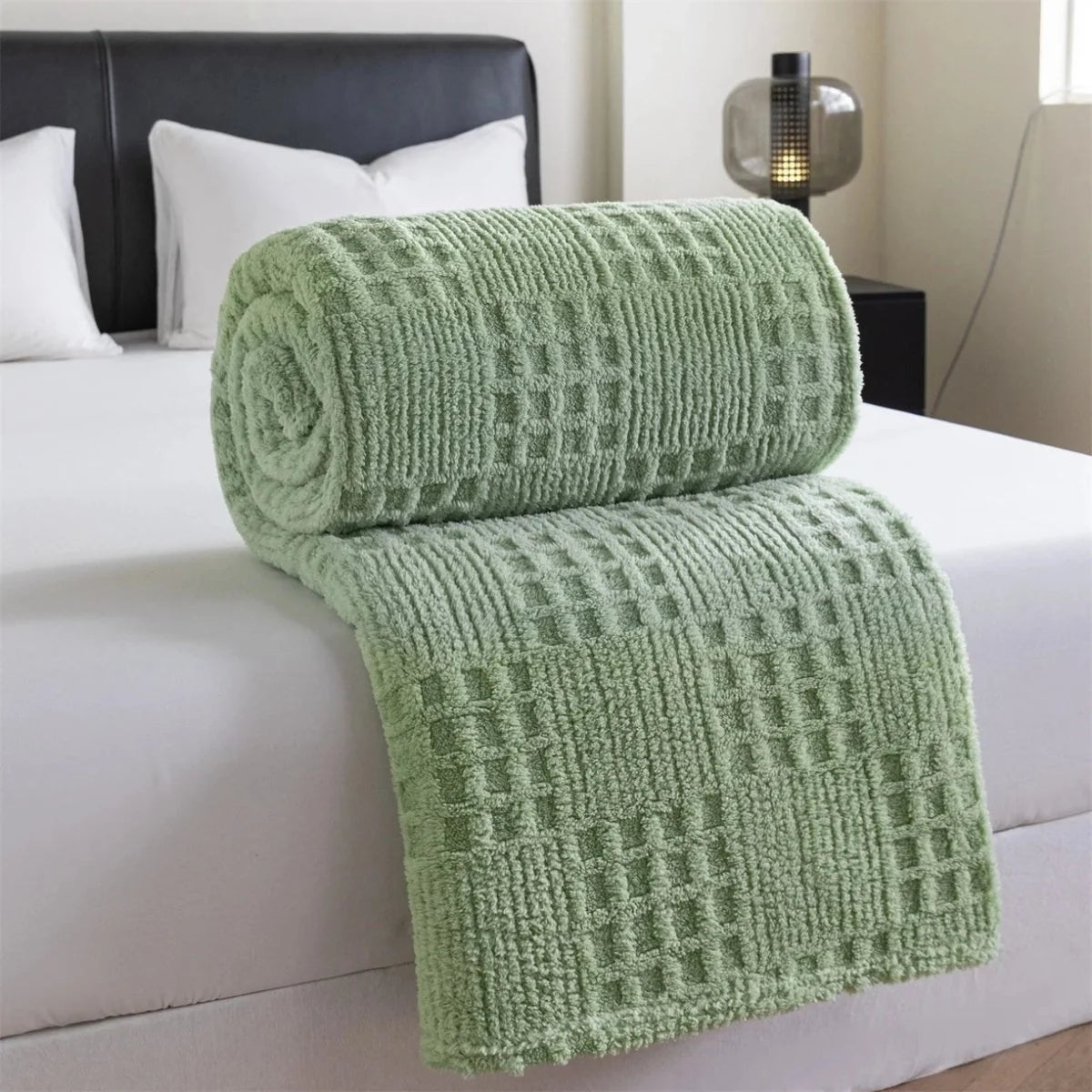 Velvet Blanket Thick Warm Waffle Jacquard Pattern