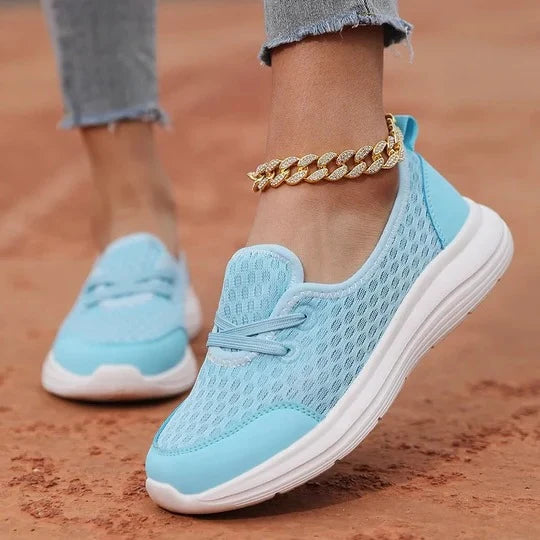 Walking Shoes Three-Zone Support Adaptive Cushioning Breathable & Lightweight