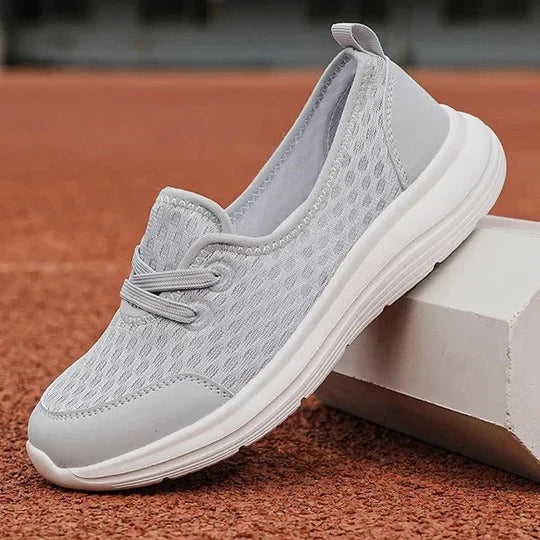 Walking Shoes Three-Zone Support Adaptive Cushioning Breathable & Lightweight