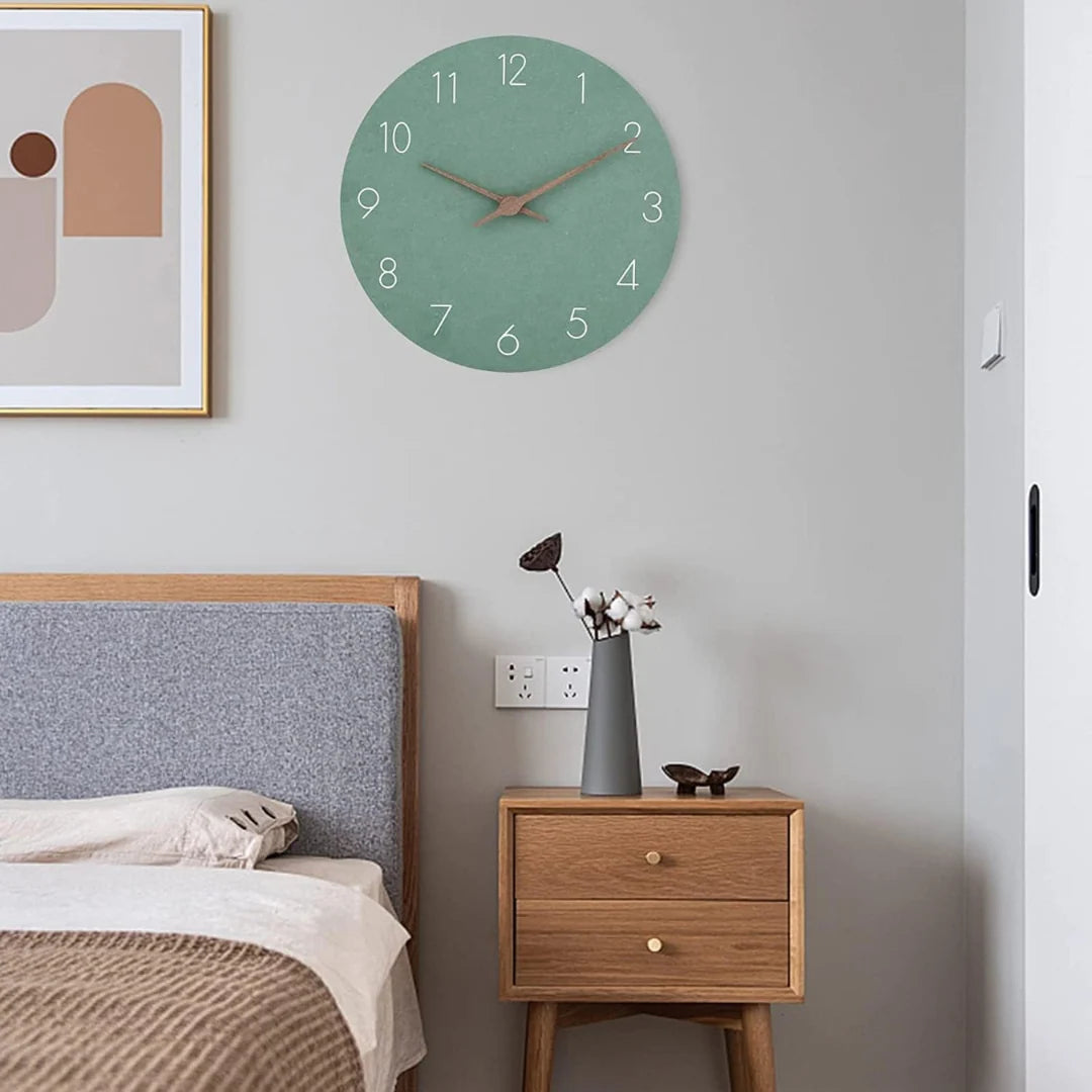 Wall Clock Timber Case Silent Sweep